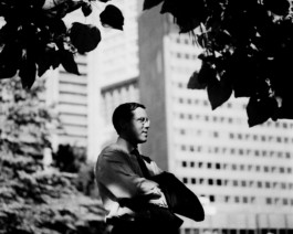 HARTMUT NÄGELE
THE PICTURE TELLS THE STORY