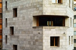 HARTMUT NÄGELE
THE PICTURE TELLS THE STORY