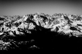 HARTMUT NÄGELE
THE PICTURE TELLS THE STORY