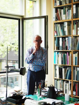 HARTMUT NÄGELE
THE PICTURE TELLS THE STORY