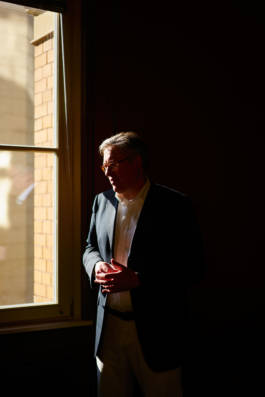 HARTMUT NÄGELE
THE PICTURE TELLS THE STORY