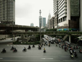 HARTMUT NÄGELE
THE PICTURE TELLS THE STORY