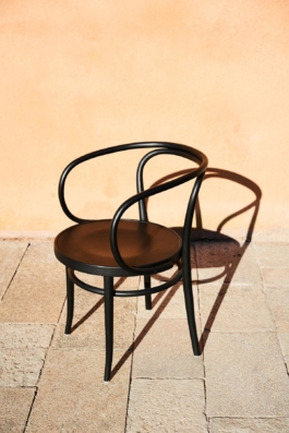 HARTMUT NÄGELE
THE PICTURE TELLS THE STORY