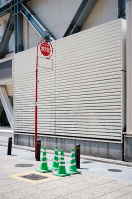 HARTMUT NÄGELE
THE PICTURE TELLS THE STORY